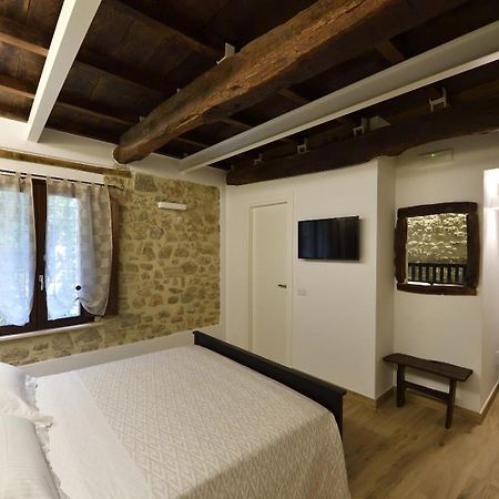 Le Benedettine Affittacamere Relais Фонди Екстериор снимка