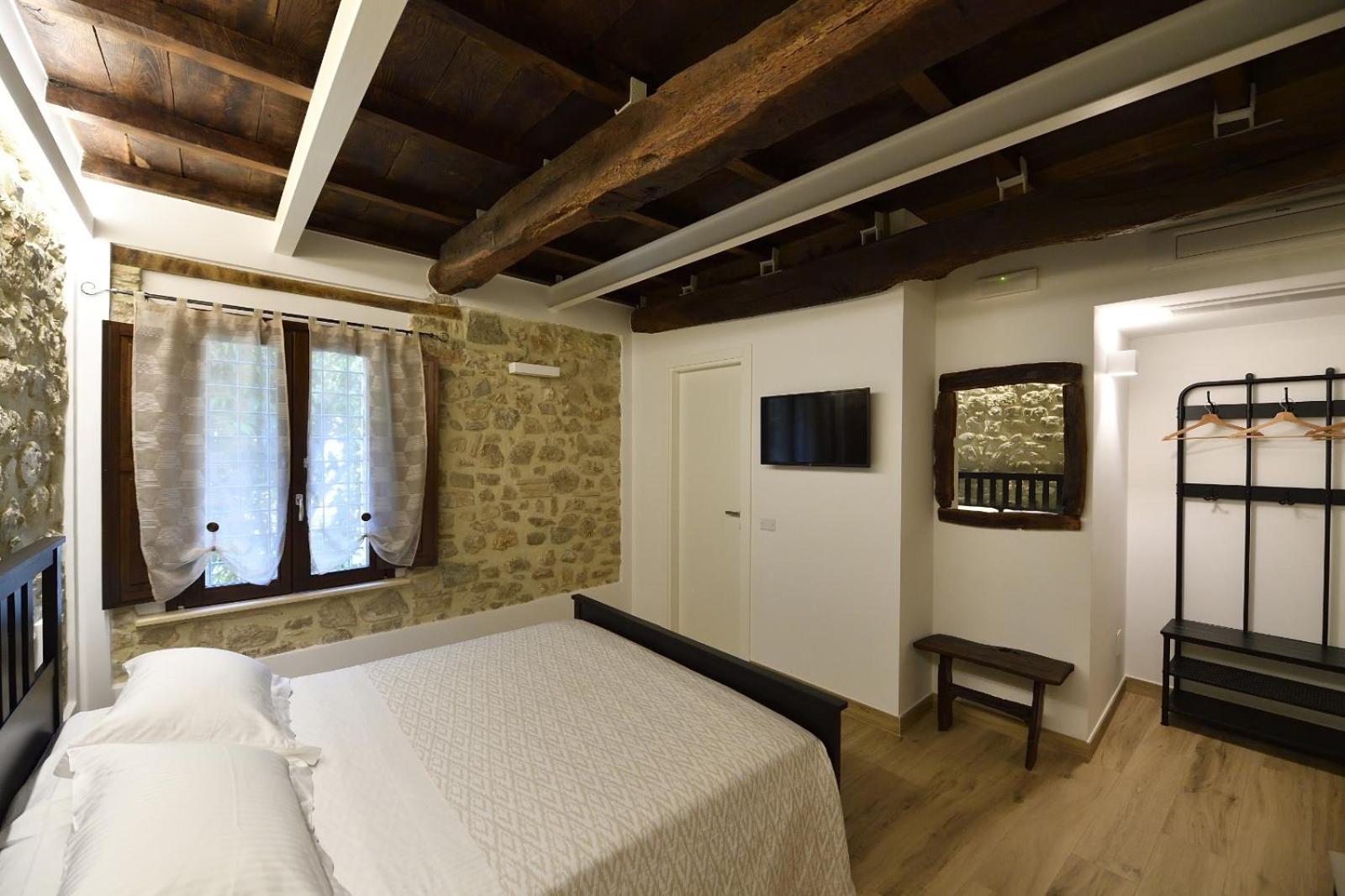 Le Benedettine Affittacamere Relais Фонди Екстериор снимка